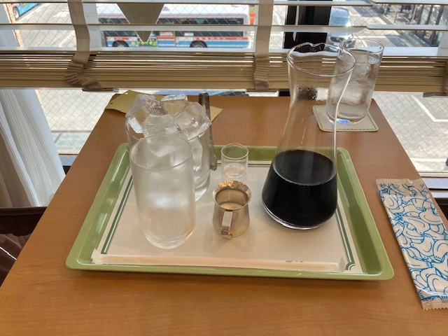 扉のコーヒーb.jpg