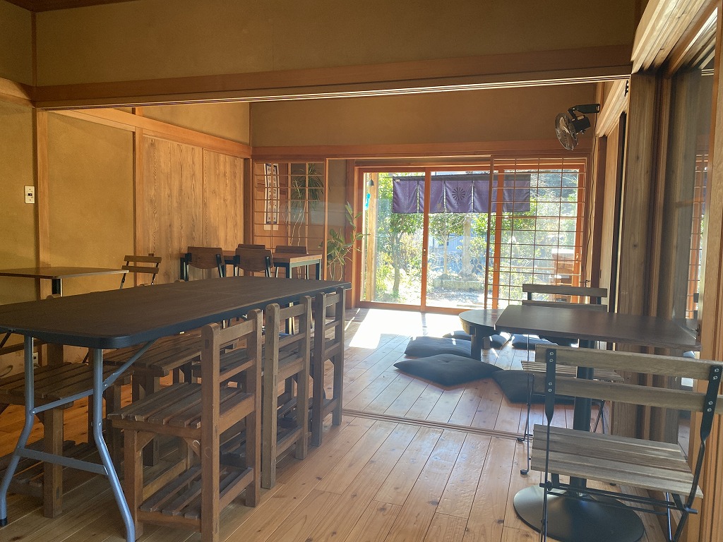 鎌倉日和【古民家カフェ ＣＹＡＮ】